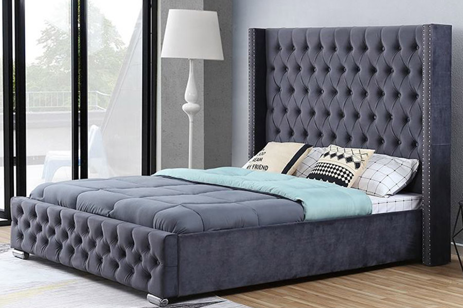 1351 Moderný luxusný dizajn Wingback Bed Čalúnená posteľ